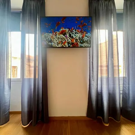 Apartament Life - Rooftop Access Location *