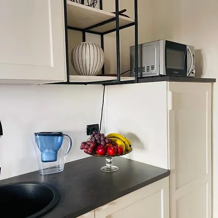 Apartament Life - Rooftop Access Location